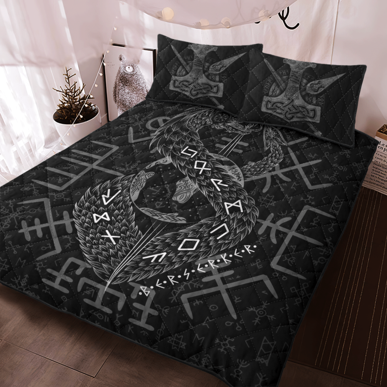 Jormungandr-Black-Quilt-Bedding-Set-2