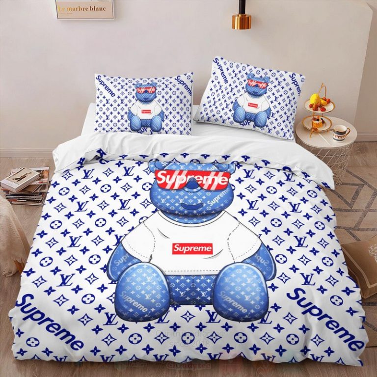 Louis-Vuitton-Bear-Superme-Luxury-Brand-Bedding-Set-2