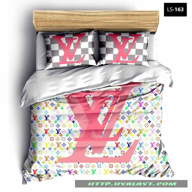 Louis-Vuitton-Bedding-Set-Duvet-Cover-New-Design-04-2