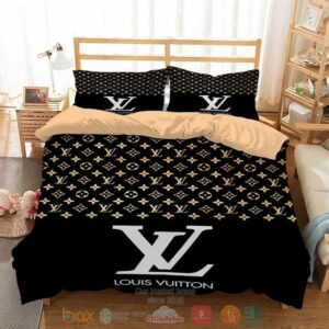 Louis Vuitton Black Pattern Quilt Bedding Set