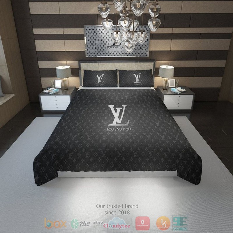 Louis Vuitton Brand Grey Pattern Quilt Bedding Set Louis Vuitton Brand Grey Pattern Quilt Bedding Set