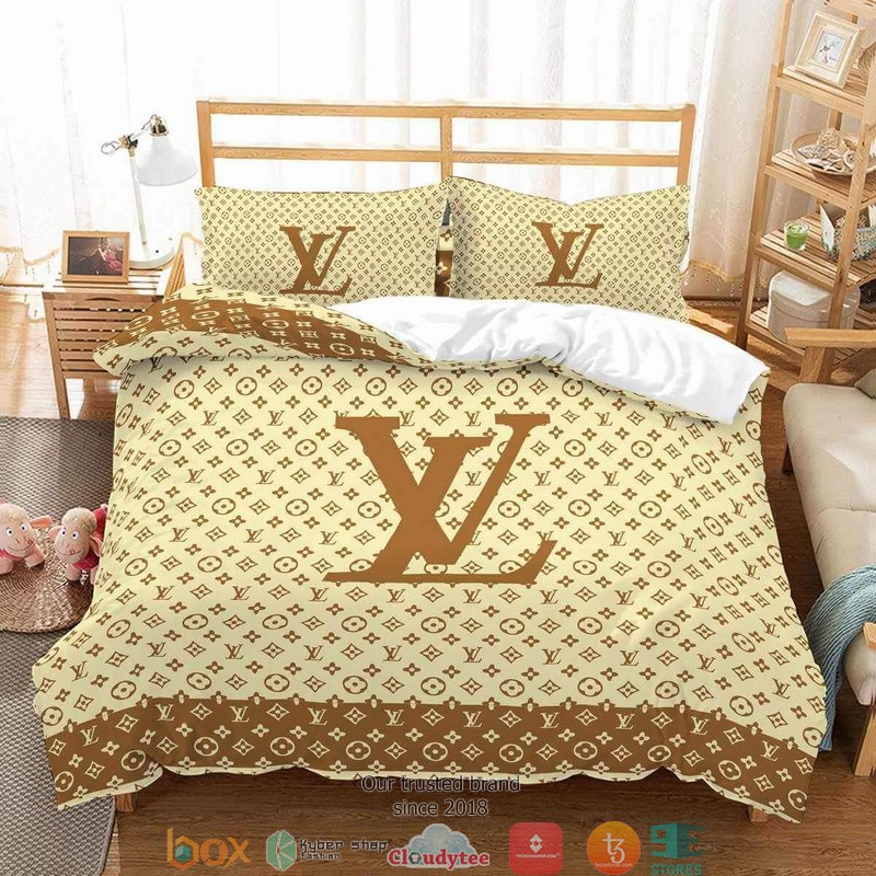 Louis Vuitton Brown Apricot Duvet Cover Bedding Set Louis Vuitton Brown Apricot Duvet Cover Bedding Set