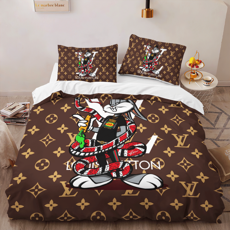 Louis-Vuitton-Bugs-Bunny-Bedding-Set-1
