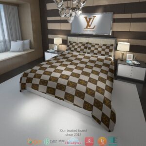 Louis Vuitton Caro Lv White Brown Duvet Cover Bedding Set