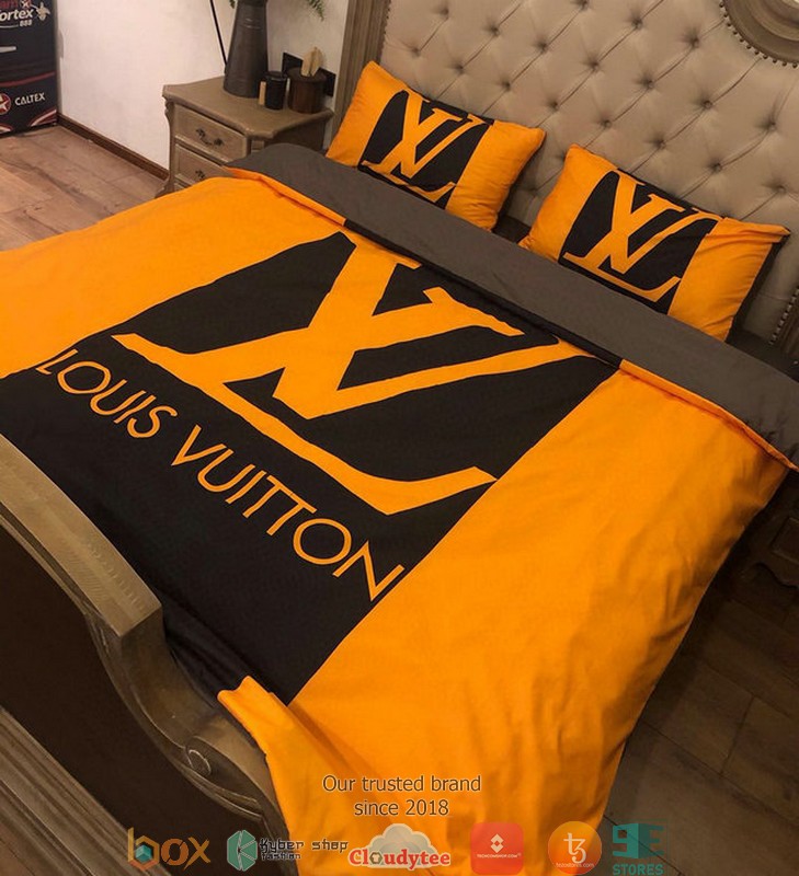 Louis Vuitton Lv Black And Orange Duvet Cover Bedding Set Louis Vuitton Lv Black And Orange Duvet Cover Bedding Set