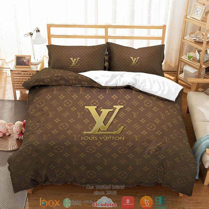 Louis Vuitton Lv Gold Logo Brown Duvet Cover Bedding Set Louis Vuitton Lv Gold Logo Brown Duvet Cover Bedding Set