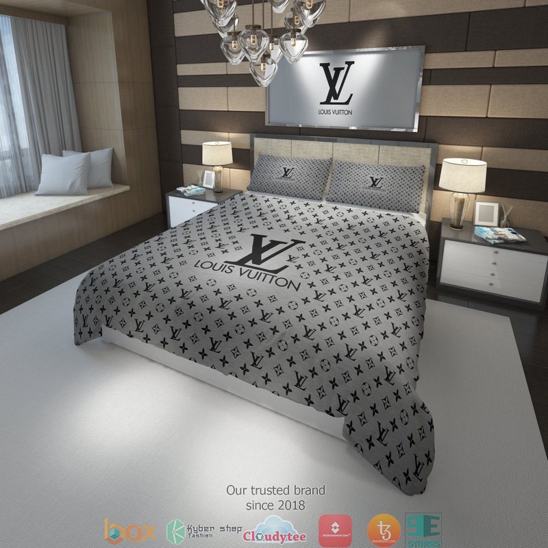 Louis Vuitton Lv Grey Duvet Cover Bedding Set Louis Vuitton Lv Grey Duvet Cover Bedding Set
