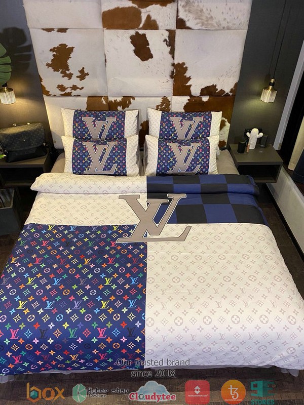 Louis Vuitton Lv Navy And White Caro Pattern Duvet Cover Bedding Set Louis Vuitton Lv Navy And White Caro Pattern Duvet Cover Bedding Set
