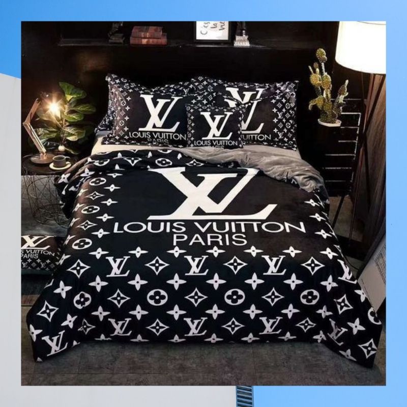 Louis Vuitton Paris Black White Bedding Set Louis Vuitton Paris Black White Bedding Set