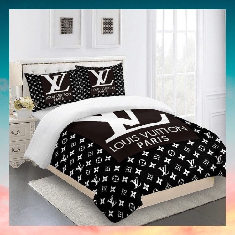 Louis Vuitton Paris Quilt Bedding Set Louis Vuitton Paris Quilt Bedding Set