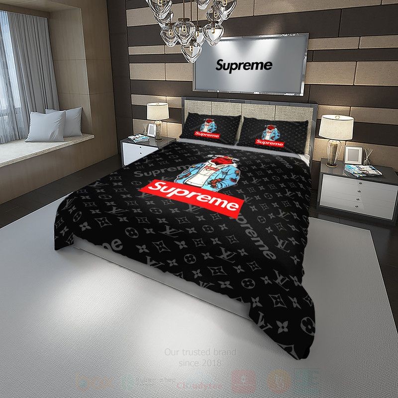 Louis Vuitton Supreme Black Luxury Brand Bedding Set Louis Vuitton Supreme Black Luxury Brand Bedding Set