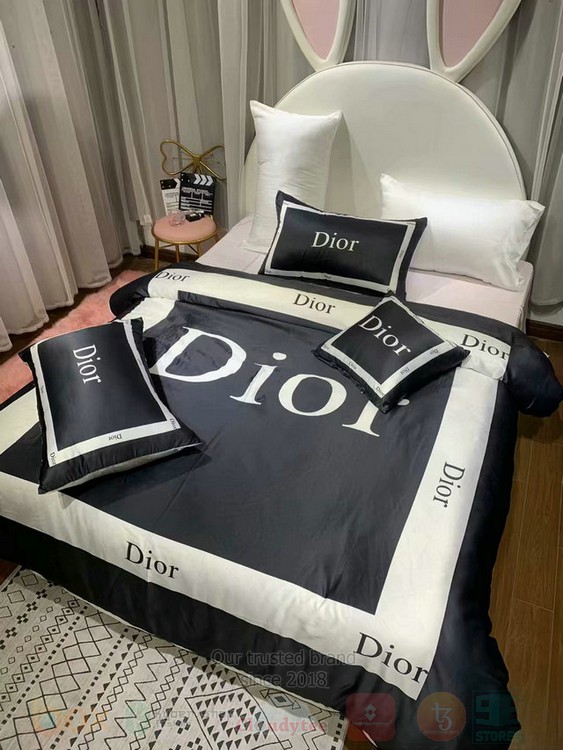 Luxury Christian Dior Brand Black Bedding Sets Luxury Christian Dior Brand Black Bedding Sets