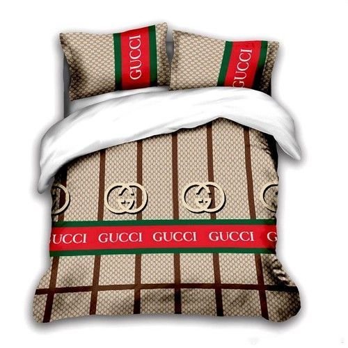 Luxury-Gucci-Duvet-Cover-Pillow-Cases-Quilt-Bedding-Set-1