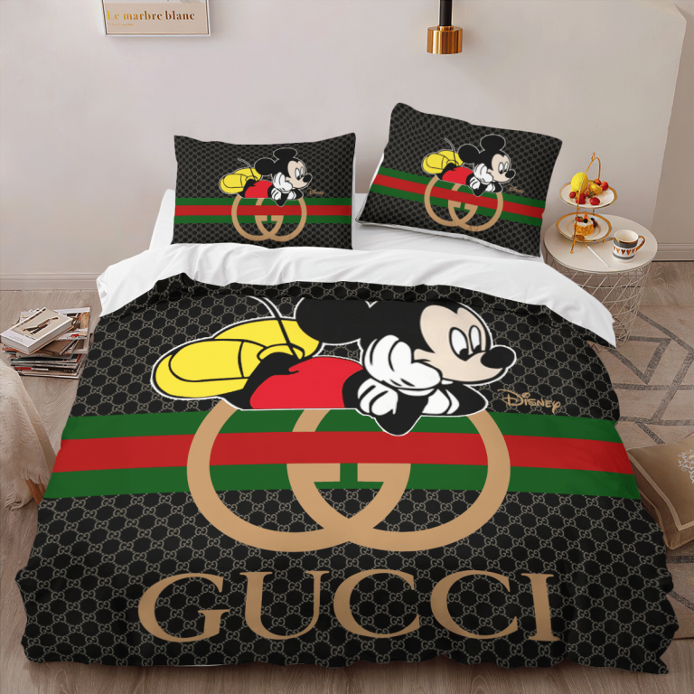 Mickey-Mouse-Gucci-Bedding-Set-1