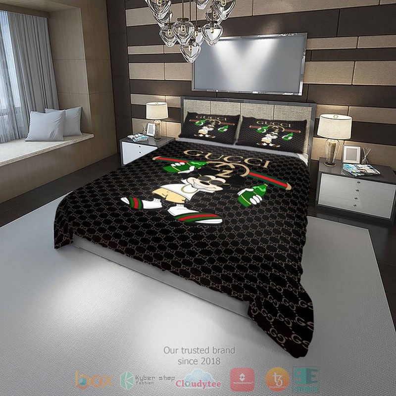 Mickey Mouse Gucci High-End Brand Black Pattern Quilt Bedding Set Mickey Mouse Gucci High-End Brand Black Pattern Quilt Bedding Set