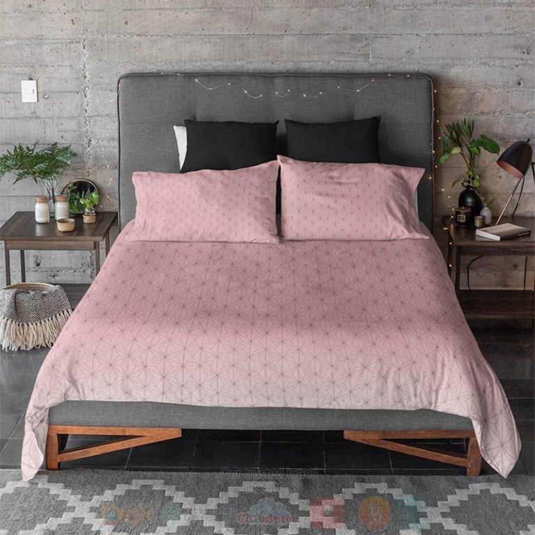 Nezuko-Kamado-Pink-Pattern-Demon-Slayer-Kimetsu-No-Yaiba-Bedding-Set-2