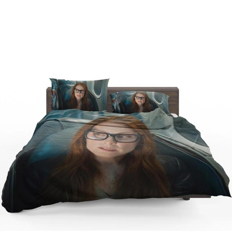 Non-Stop Movie Julianne Moore Bedding Set Non-Stop Movie Julianne Moore Bedding Set