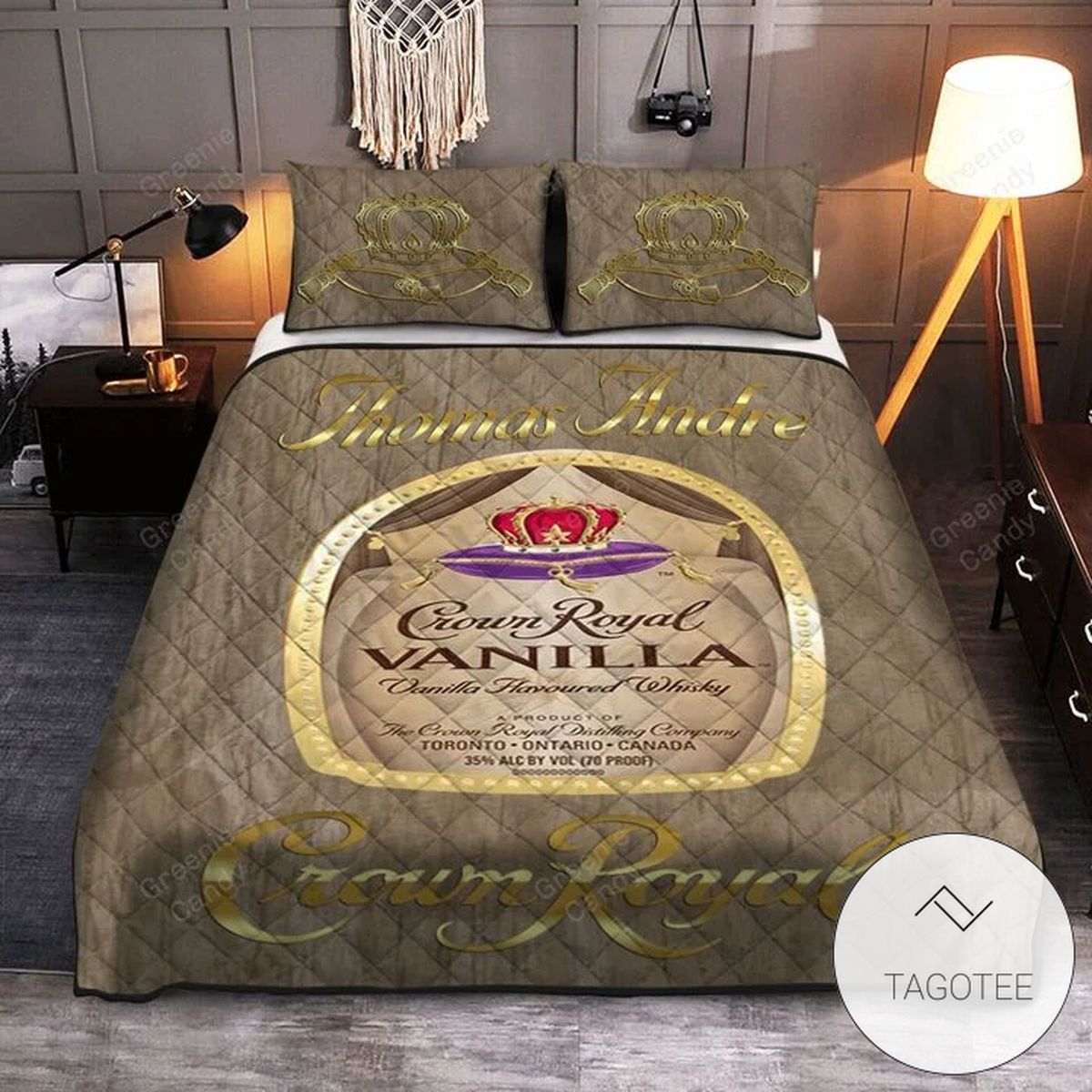Personalized Crown Royal Vanilla Xo Quilt Bedding Set Personalized Crown Royal Vanilla Xo Quilt Bedding Set