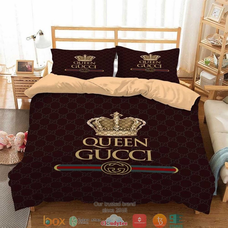 Queen Gucci Red Green Stripe Quilt Bedding Set Queen Gucci Red Green Stripe Quilt Bedding Set