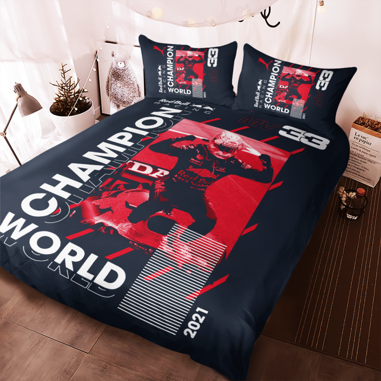 Red-Bull-Racing-Max-Verstappen-World-Champion-Bedding-Set-1