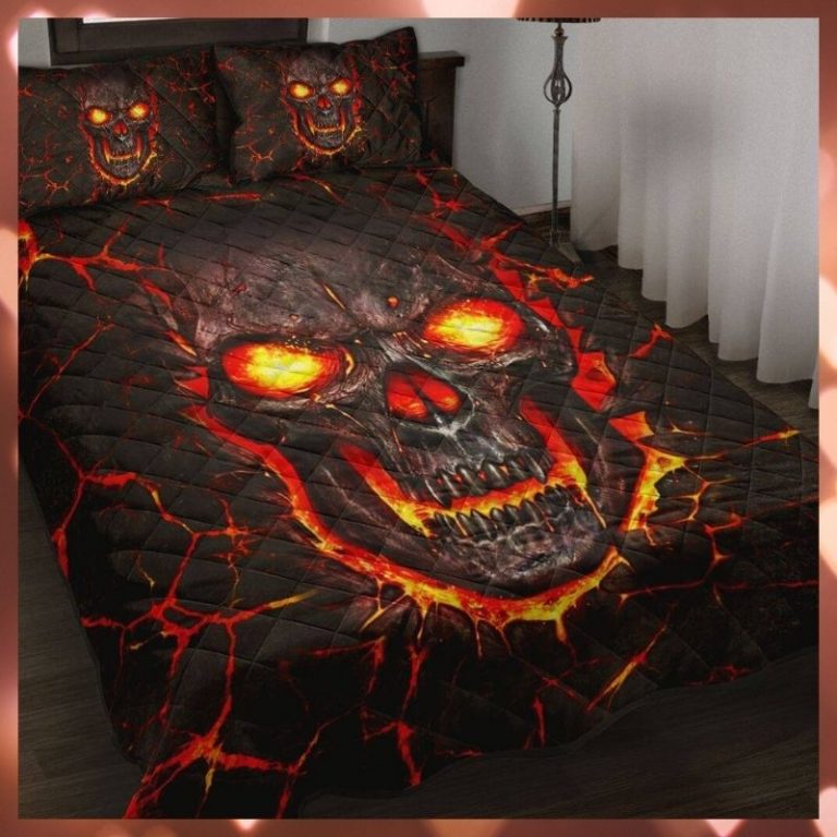 Skull-On-Fire-3D-Illusion-Quilt-Bedding-Set-1