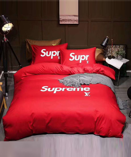 Supreme Lv Logos Bedding Set Supreme Lv Logos Bedding Set