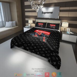 Supreme Spider Man Mouse Quilt Bedding Set