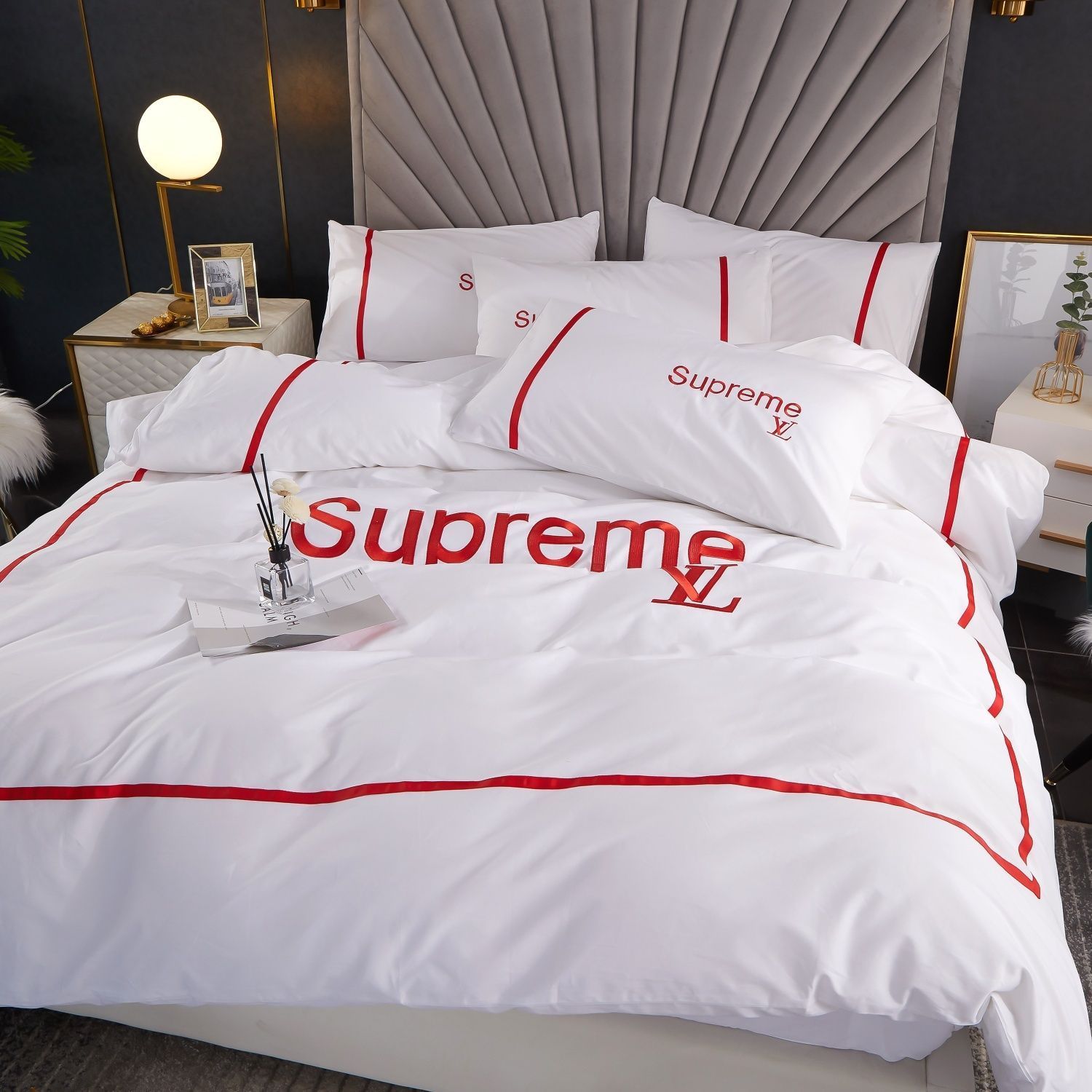 Supreme White Bedding Set Supreme White Bedding Set
