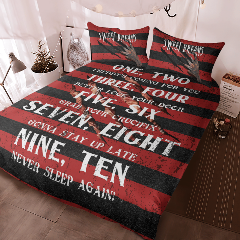 Sweet-Dreams-One-Two-Freddy-Is-Coming-Bedding-Set-1
