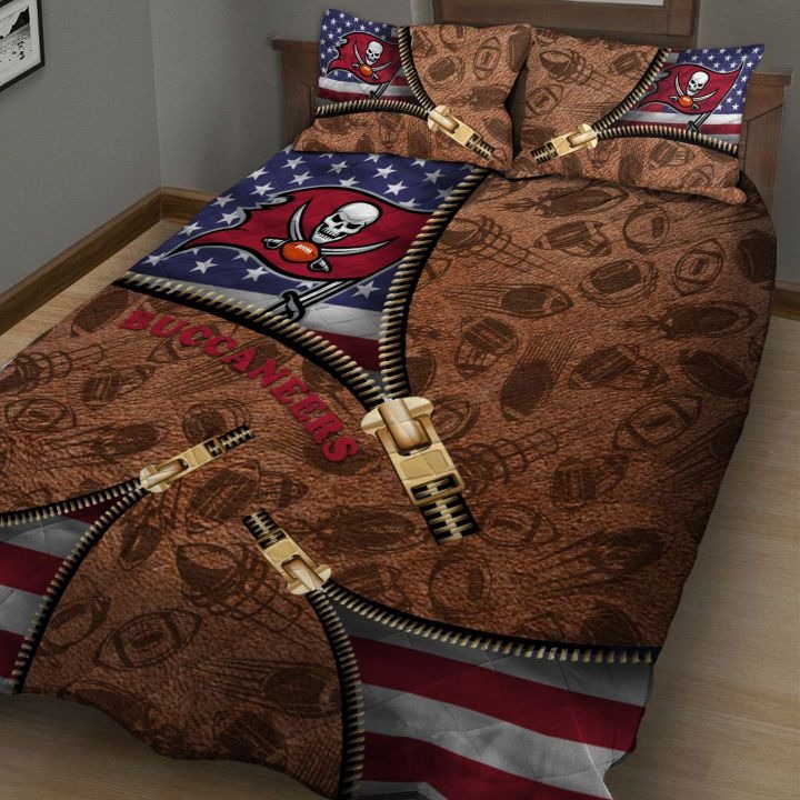 Tampa-Bay-Buccaneers-Nfl-American-Flag-Leather-Pattern-Bedding-Set-1