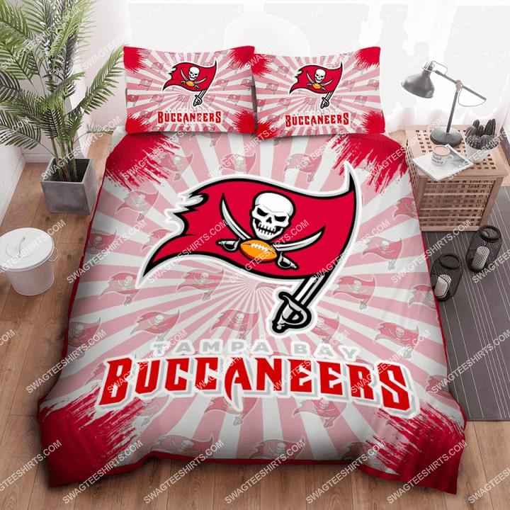The Tampa Bay Buccaneers Football Team All Over Print Bedding Set The Tampa Bay Buccaneers Football Team All Over Print Bedding Set