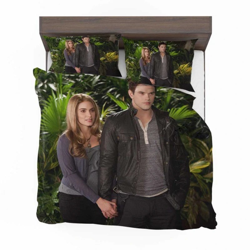 The-Twilight-Saga-Breaking-Dawn-Movie-Rosalie-Hale-Bedding-Set-1