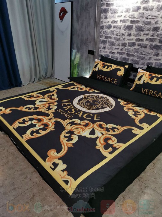 Versace Black Inspired Bedding Set Versace Black Inspired Bedding Set