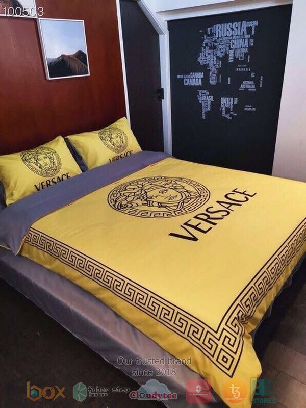 Versace Black Logo Luxury Brand Yellow Bedding Set Versace Black Logo Luxury Brand Yellow Bedding Set