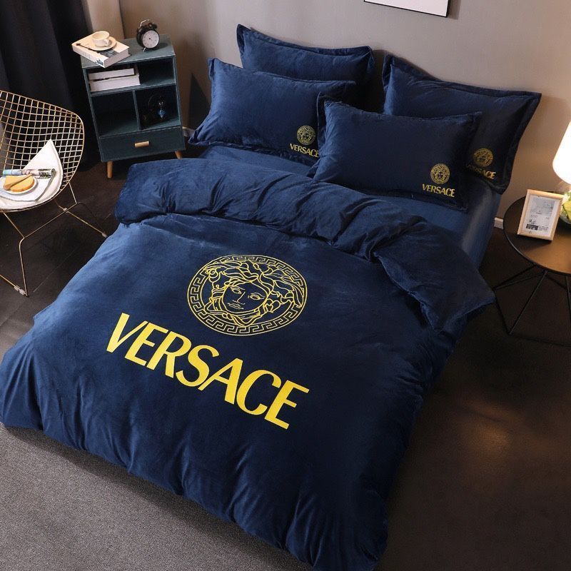 Versace Deep Blue Bedding Set Versace Deep Blue Bedding Set