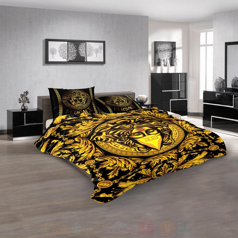 Versace Full Yellow-Gold Luxury Brand Bedding Set Versace Full Yellow-Gold Luxury Brand Bedding Set