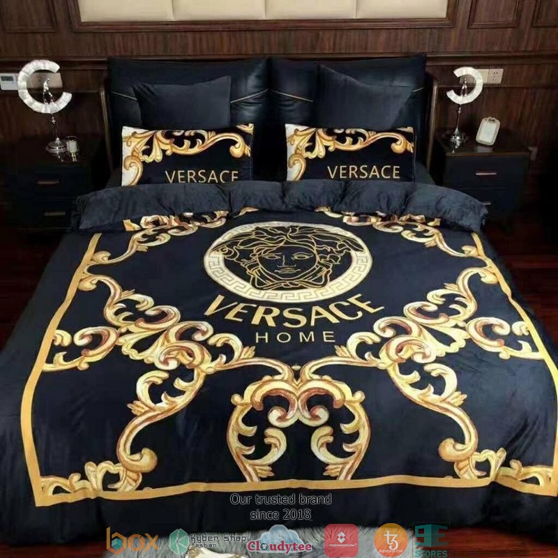 Versace Home Navy Gold Pattern Quilt Bedding Set Versace Home Navy Gold Pattern Quilt Bedding Set