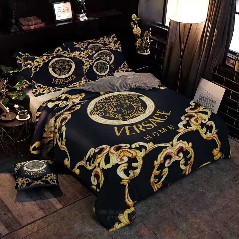 Versace Home Navy-Yellow Luxury Brand Bedding Set Versace Home Navy-Yellow Luxury Brand Bedding Set