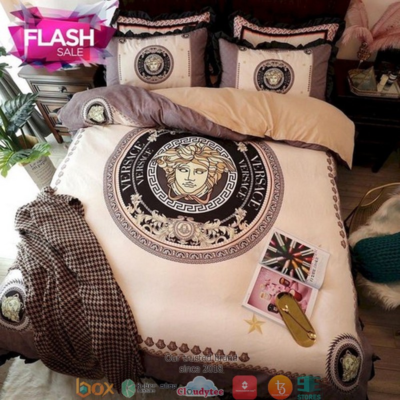 Versace Logo Apricot Duvet Cover Bedding Set Versace Logo Apricot Duvet Cover Bedding Set