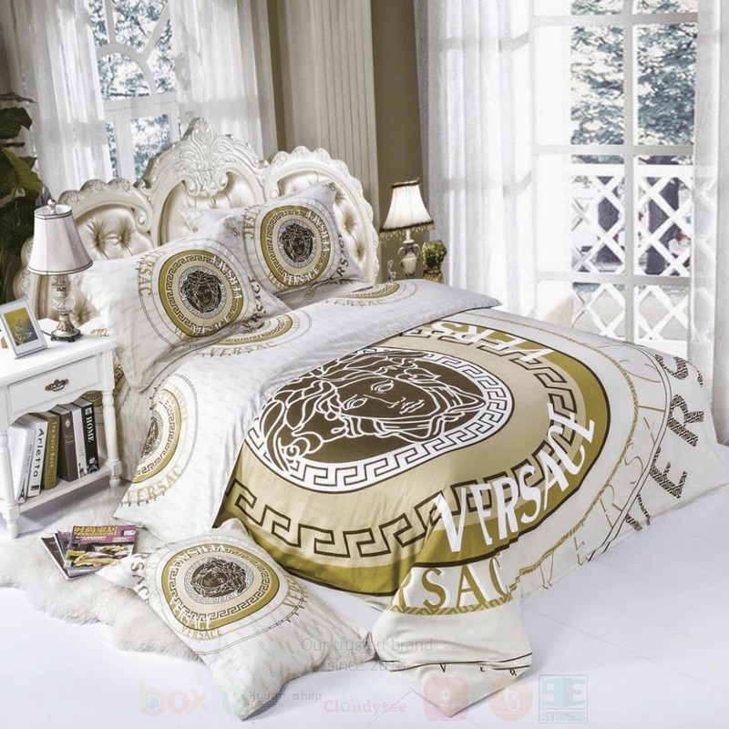 Versace Luxury Brand Bedding Set Versace Luxury Brand Bedding Set