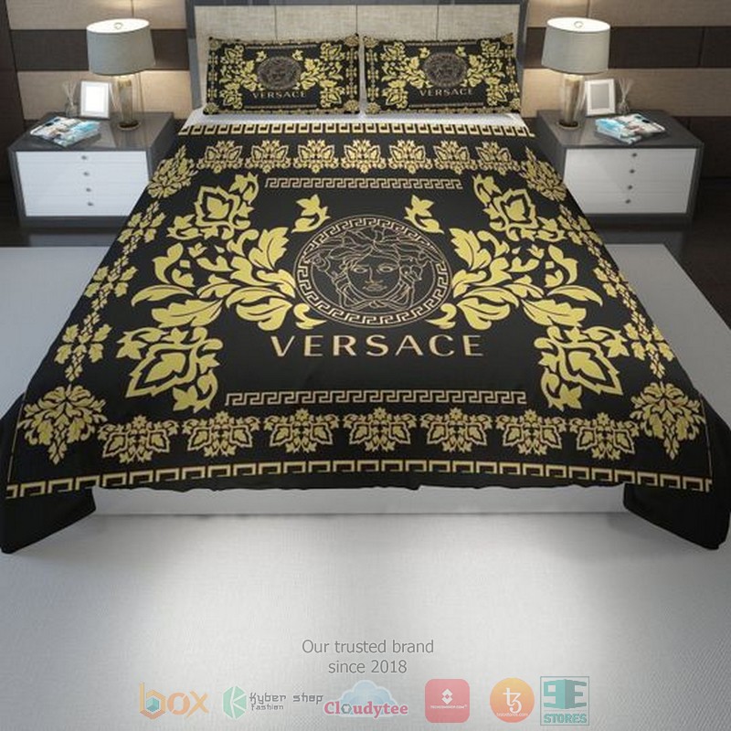 Versace Medusa Luxury Brand Black Bedding Set Versace Medusa Luxury Brand Black Bedding Set