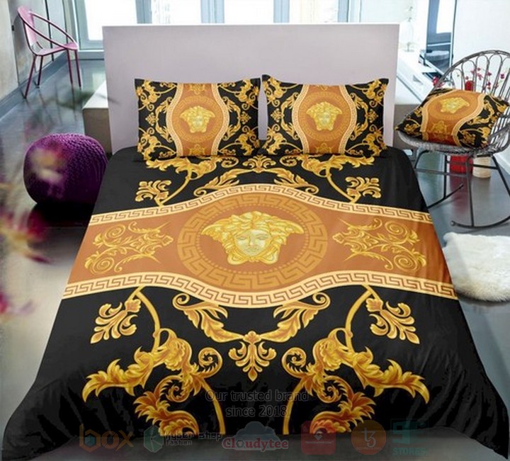 Versace Medusa Pattern Yellow-Black Inspired Bedding Set Versace Medusa Pattern Yellow-Black Inspired Bedding Set