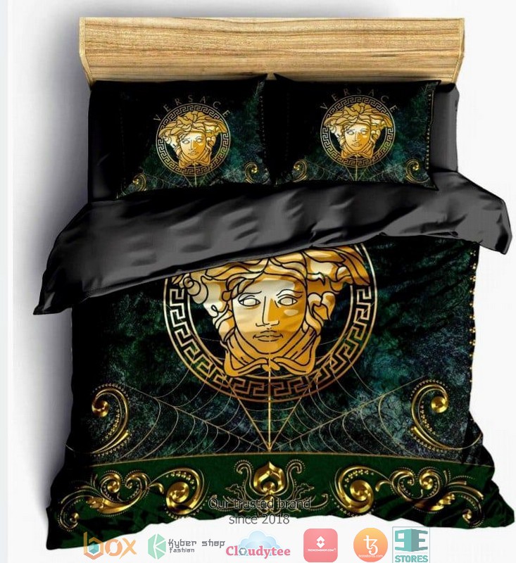 Versace Spider Net Quilt Bedding Set Versace Spider Net Quilt Bedding Set