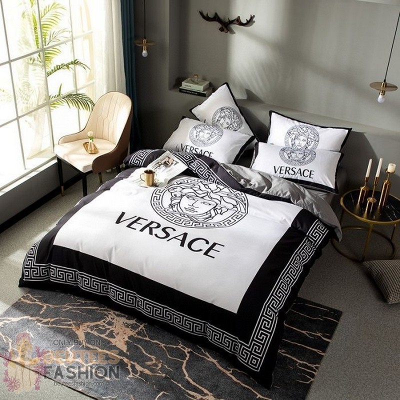 Versace White Black 2 Duvet Cover Sheet Cover Pillow Cases Luxury Bedding Sets Versace White Black 2 Duvet Cover Sheet Cover Pillow Cases Luxury Bedding Sets