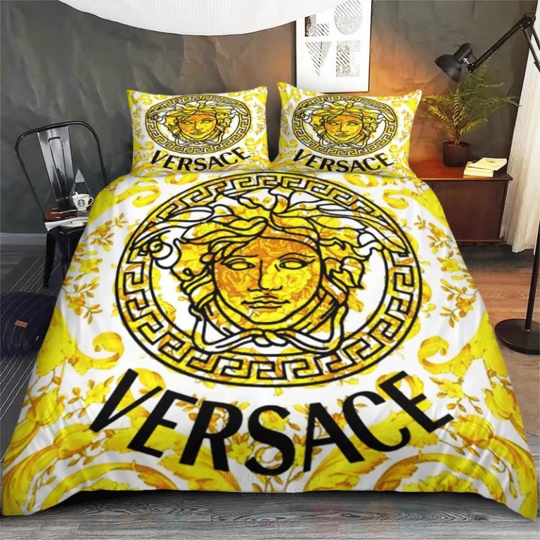 Versace-Yellow-Luxury-Brand-Bedding-Set-1