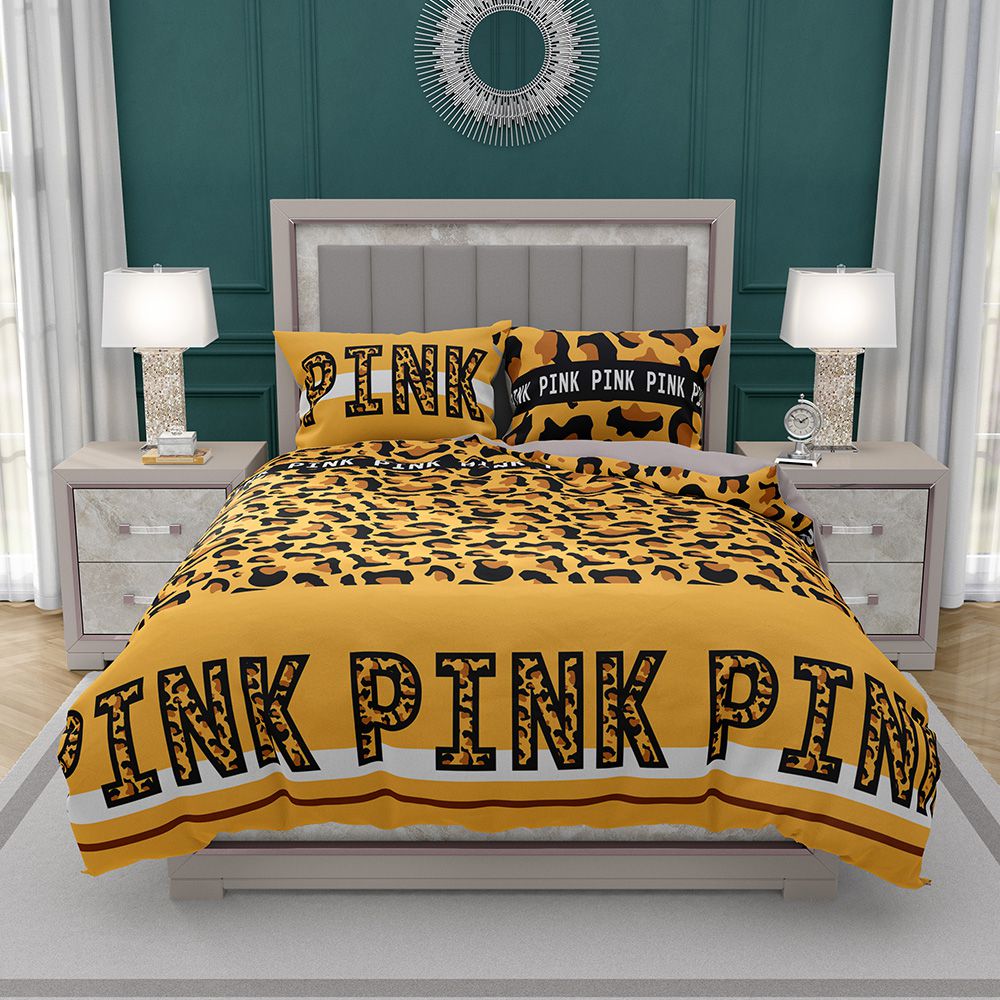 Victoria’s Secret Pink Leopard Pattern Print Bedding Set Victoria’s Secret Pink Leopard Pattern Print Bedding Set