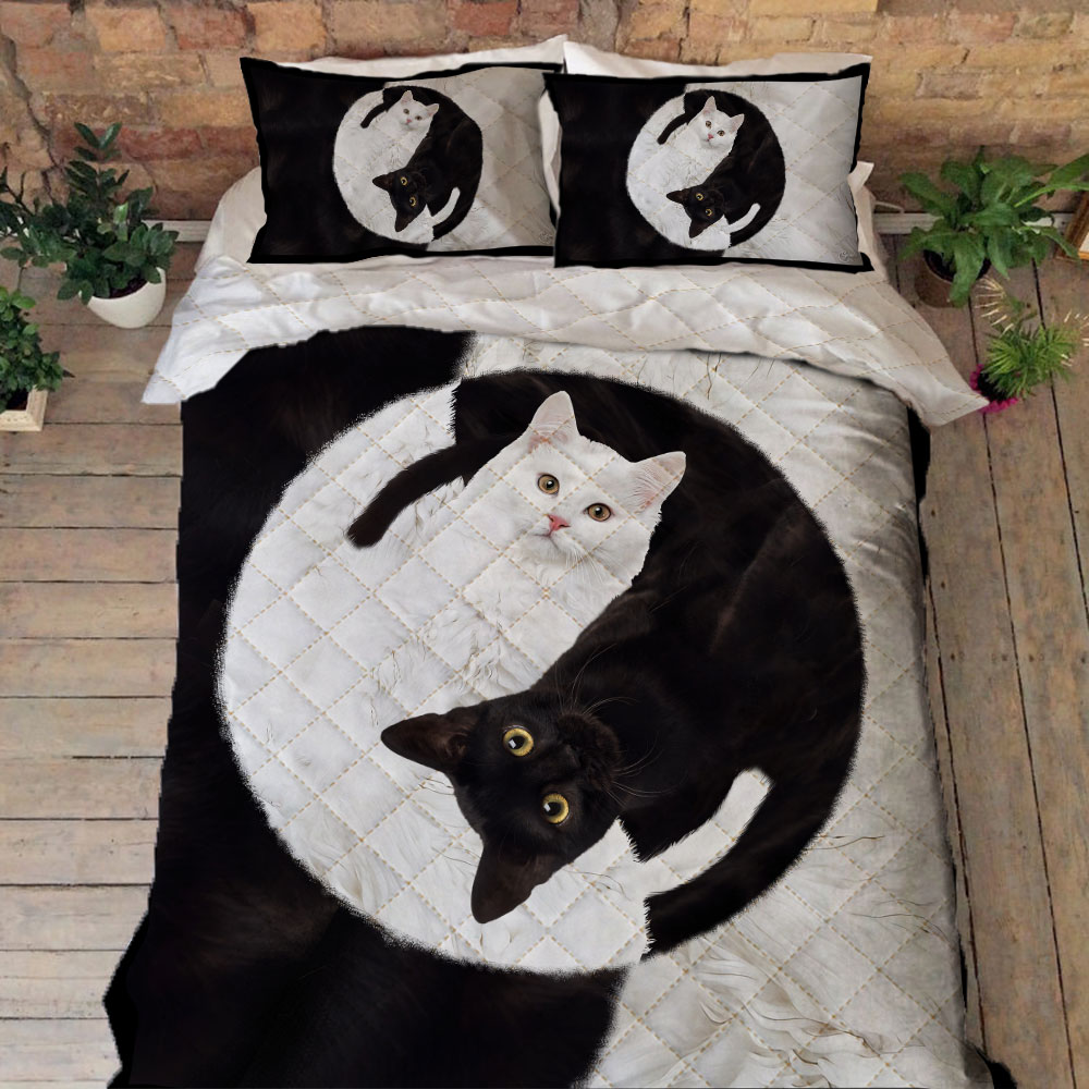 Yin Yang Black And White Cat Quilt Bedding Set Yin Yang Black And White Cat Quilt Bedding Set