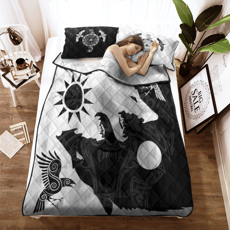 Yin-Yang-Wolf-And-Raven-Viking-Quilt-Bedding-Set-2-1