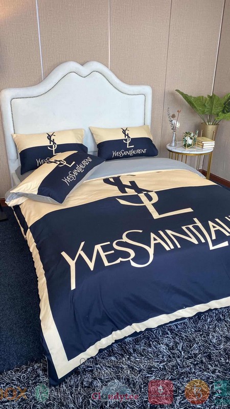 Ysl Yves Saint Laurent Khaki Navy Bedding Set Ysl Yves Saint Laurent Khaki Navy Bedding Set